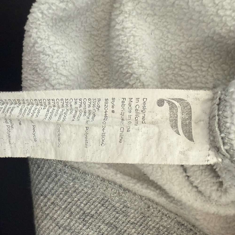 Fabletics Sweatshirt - Picture 2 of 3